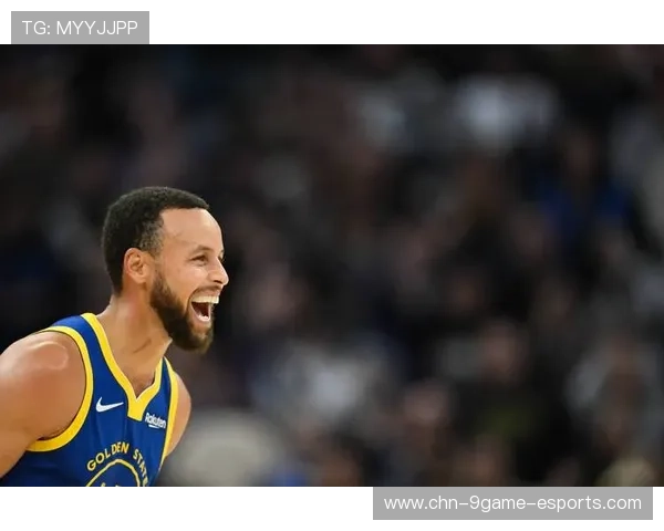 勇士拒25分逆转！库里28+4巴特勒伤退，布克38+4难救主，穆迪爆发，勇士球星库里