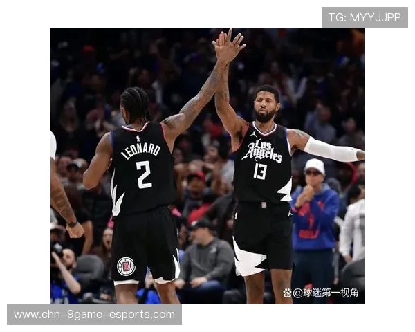 伦纳德外线站稳三分,快船最终赢得比赛 伦纳德外线站稳三分,快船最终赢得比赛